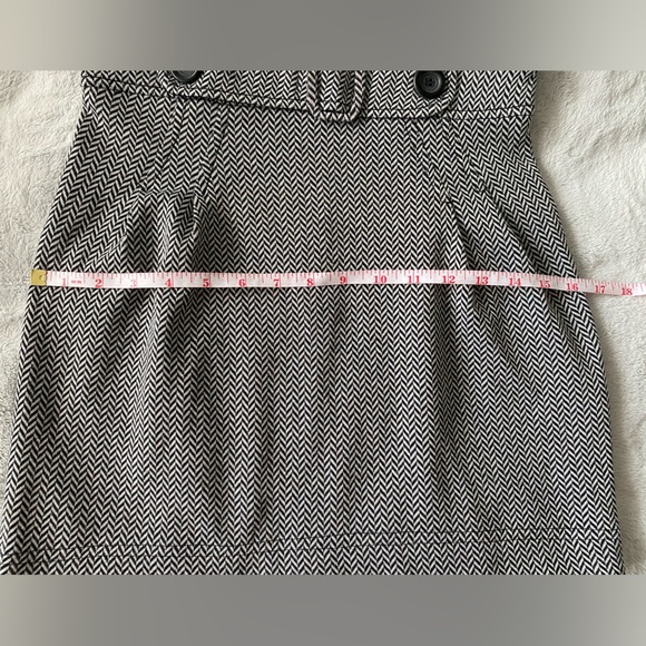 Mango Collection. Size Small. Chevron pattern. - Picture 5 of 8